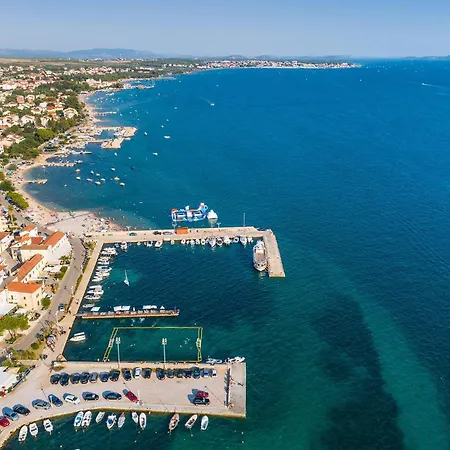 Ferienhaus Stunning In Turanj